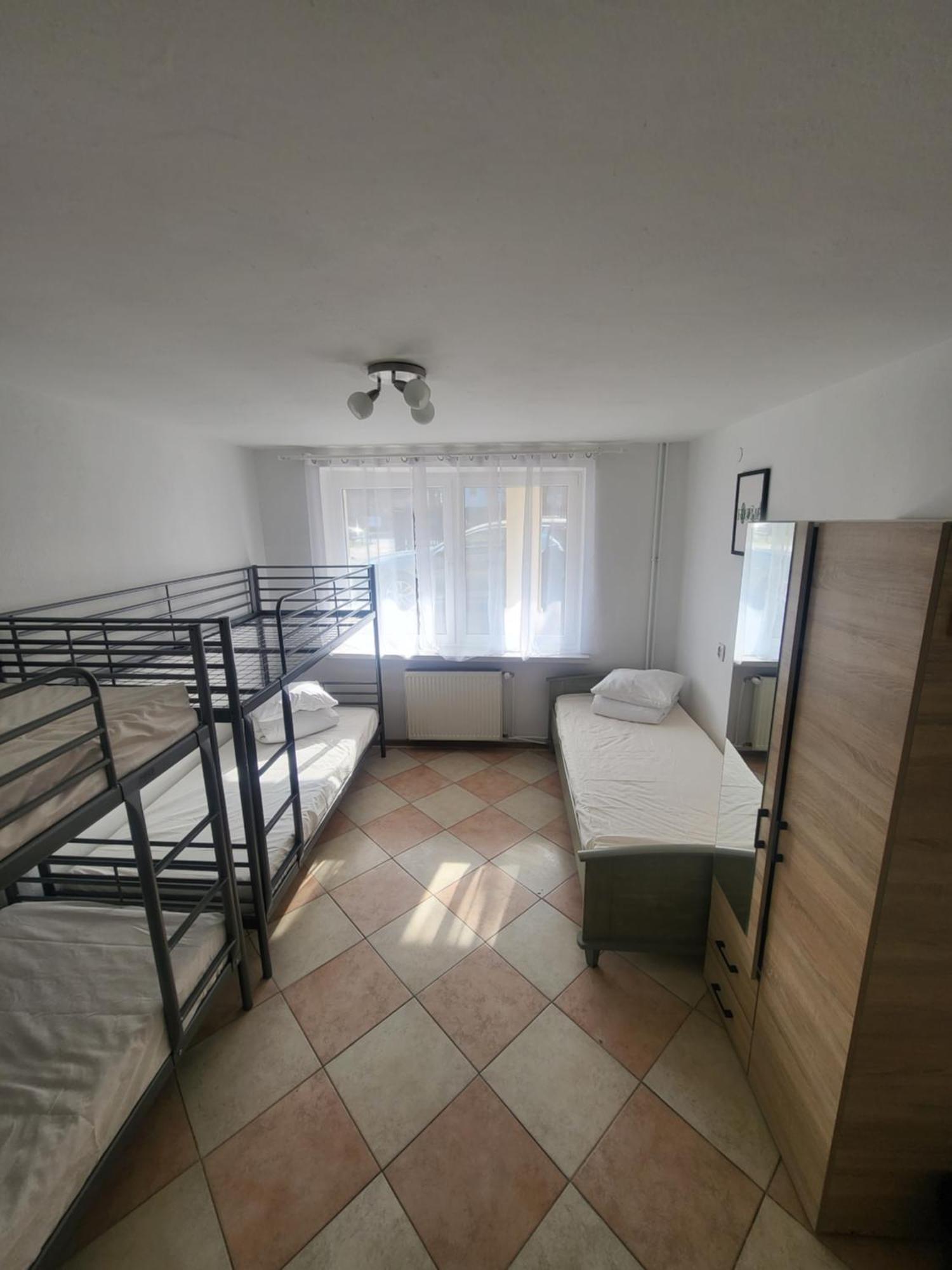 Rooms4Rest Popularna - Private Rooms For Tourists - Atr Consulting Sp, Z O,O, Varsóvia Exterior foto