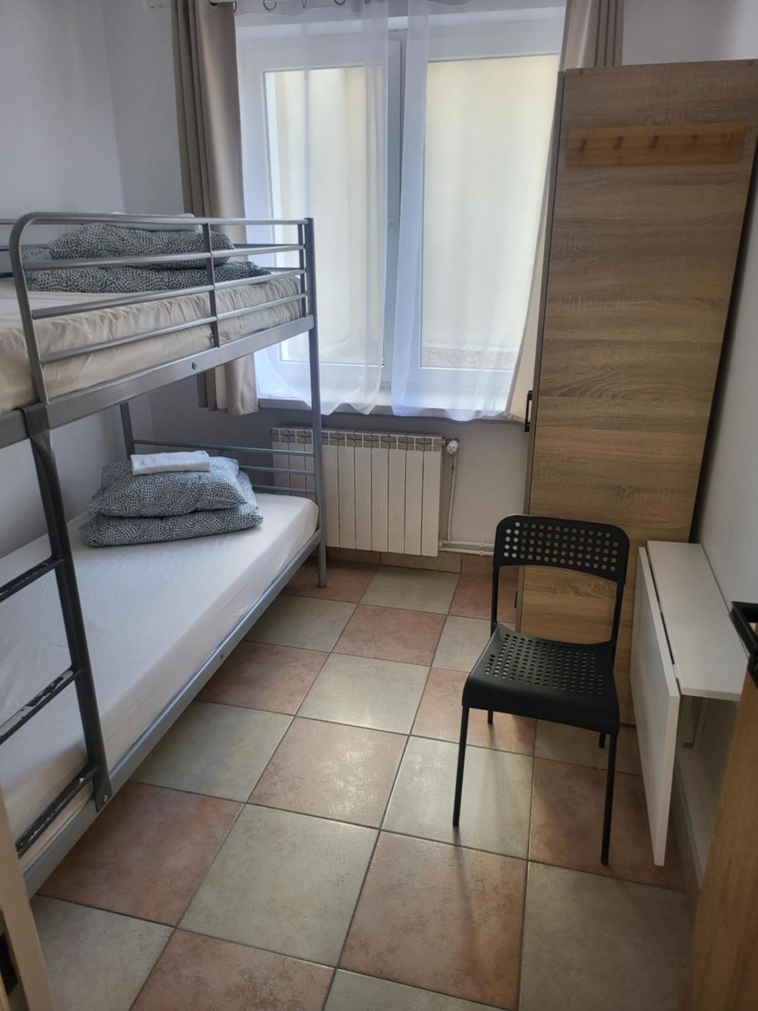 Rooms4Rest Popularna - Private Rooms For Tourists - Atr Consulting Sp, Z O,O, Varsóvia Exterior foto