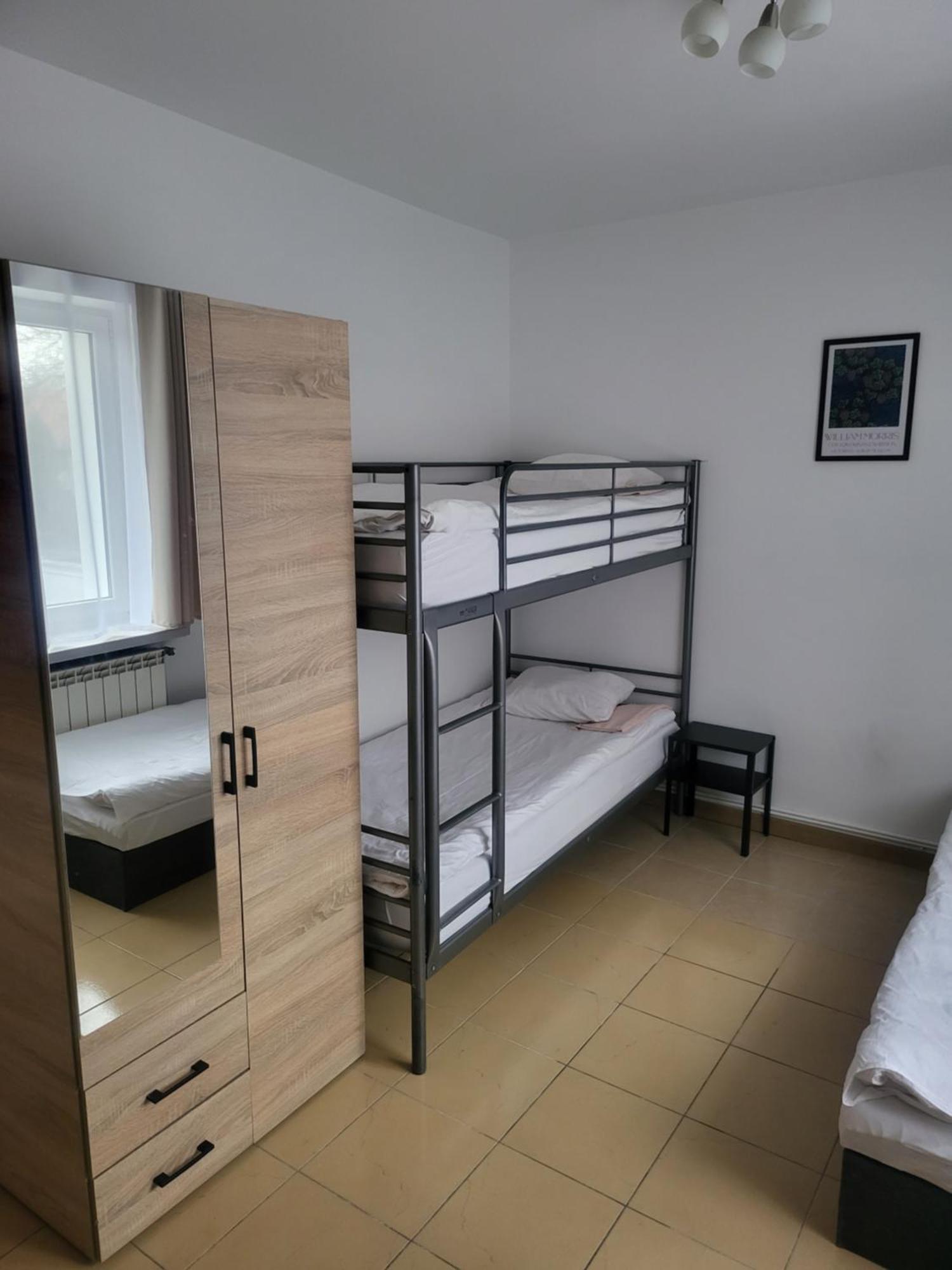 Rooms4Rest Popularna - Private Rooms For Tourists - Atr Consulting Sp, Z O,O, Varsóvia Exterior foto